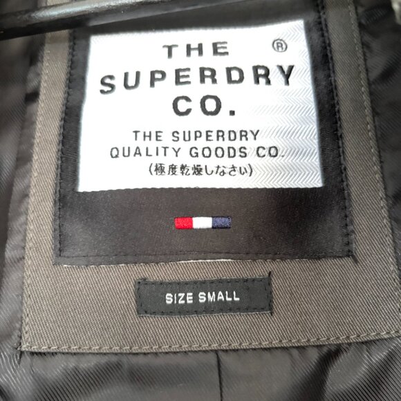 Brand new Superdry Mens Trench Coat - Size Small - Picture 3 of 4